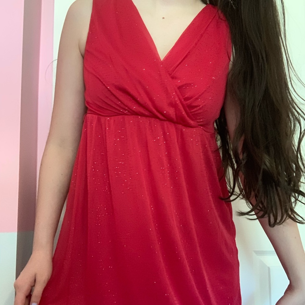 🛍 3/30$ Stunning red dress for any fancy occasion